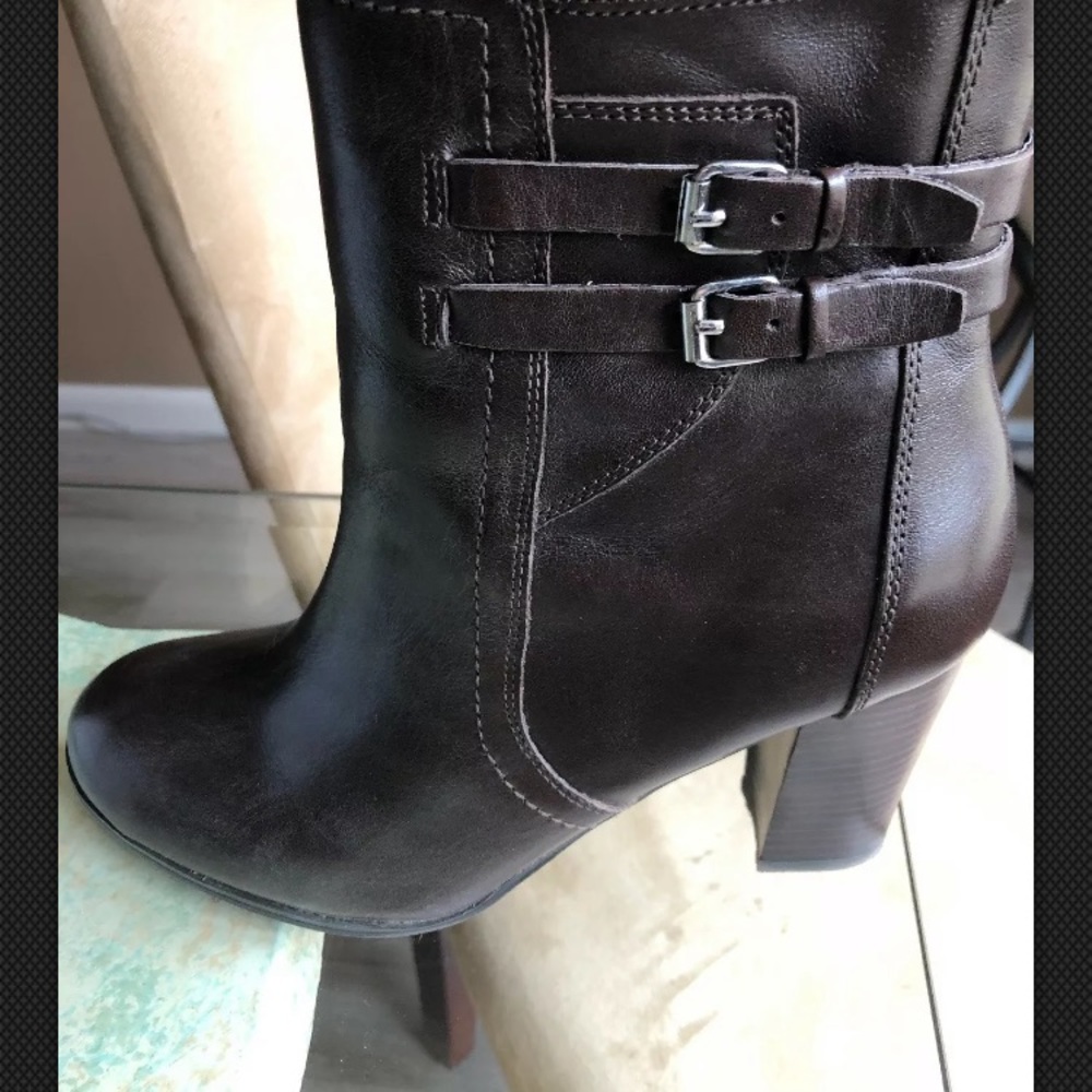 New Marc Fisher Kattie Size 9 M  Brown Ankle Boots